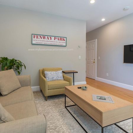 Sunny Convenient Home W/ Private Patio! Easy Walk To Everything! 波士顿 外观 照片